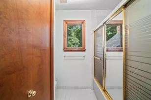 236 N Berkshire Rd, Bloomfield Hills, MI 48302 - Photo 29