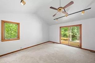 236 N Berkshire Rd, Bloomfield Hills, MI 48302 - Photo 17