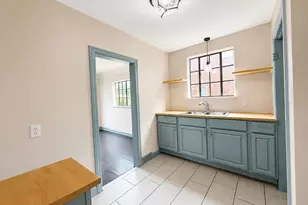 10089 Britain St, Detroit, MI 48224 - Photo 19