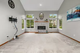 140 Marci Ln, Commerce Township, MI 48382 - Photo 17