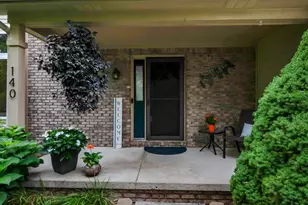 140 Marci Ln, Commerce Township, MI 48382 - Photo 5