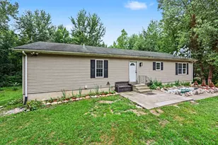 25203 Baseline Rd, Allegan, MI 49010 - Photo 3