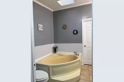 421 Fulton Street, Buchanan, MI 49107 - Photo 15