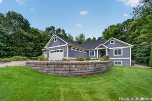 6335 Silverton Dr, Norton Shores, MI 49444 - Photo 5