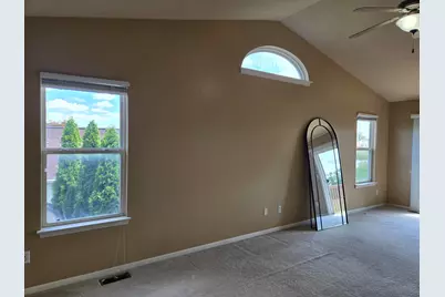 33445 Bay Hill Drive, Romulus, MI 48174 - Photo 23