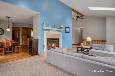 6036 Arroyo Vista Drive NE, Rockford, MI 49341 - Photo 9