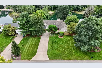 6036 Arroyo Vista Drive NE, Rockford, MI 49341 - Photo 5