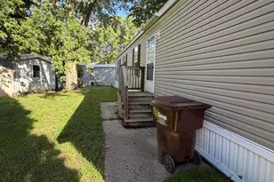 7030 Cattail Corner Dr, Lansing, MI 48911 - Photo 7