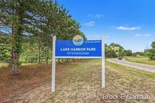 1576 Hendrick Rd, Norton Shores, MI 49441 - Photo 47