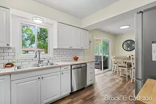 1576 Hendrick Rd, Norton Shores, MI 49441 - Photo 11
