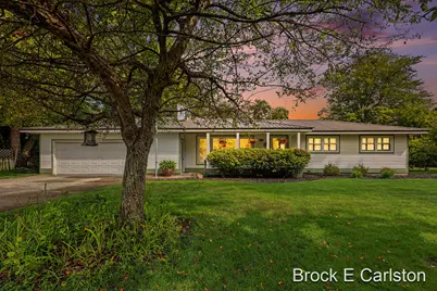 1576 Hendrick Road, Norton Shores, MI 49441 - Photo 3