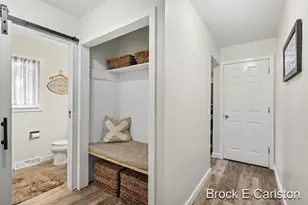 1576 Hendrick Rd, Norton Shores, MI 49441 - Photo 15