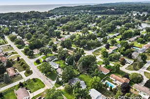 1576 Hendrick Rd, Norton Shores, MI 49441 - Photo 43