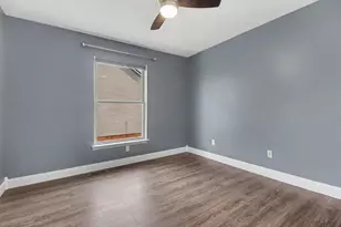 24788 Foxmoor Blvd, Woodhaven, MI 48183 - Photo 23