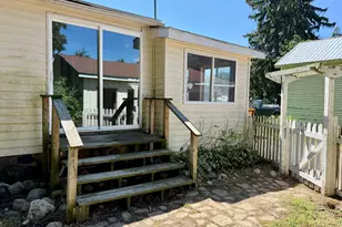127 E Mill St, Athens, MI 49011 - Photo 5