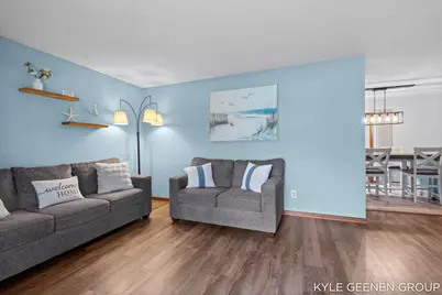 345 Woodland Avenue, Holland, MI 49424 - Photo 13
