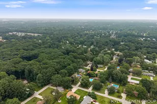 345 Woodland Ave, Holland, MI 49424 - Photo 41