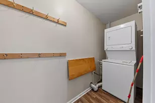 1260 Candlewood Ln, Ypsilanti, MI 48198 - Photo 13