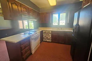 6392 Enola Ave, Kalamazoo, MI 49048 - Photo 9