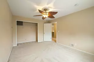 41832 Glade Rd, Canton, MI 48187 - Photo 43