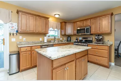 1167 Chaucer Avenue, Portage, MI 49002 - Photo 7