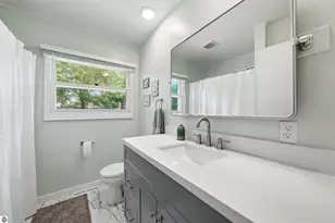 714 Sunset Ln, Cadillac, MI 49601 - Photo 15