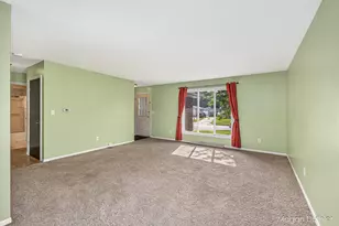 4306-4308 Dawes Ct SE, Grand Rapids, MI 49508 - Photo 5