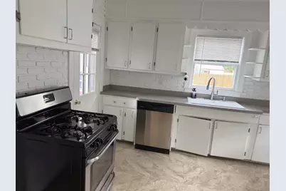 1745 Willis Avenue NW, Grand Rapids, MI 49504 - Photo 5