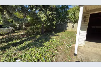 10370 Britain Street, Detroit, MI 48224 - Photo 5