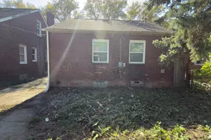 10370 Britain St, Detroit, MI 48224 - Photo 3