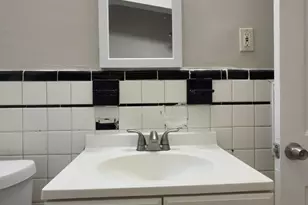 10370 Britain St, Detroit, MI 48224 - Photo 13