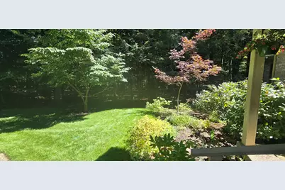 913 W Wellington Court, Muskegon, MI 49441 - Photo 5