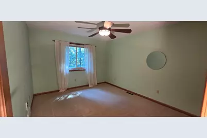 913 W Wellington Court, Norton Shores, MI 49441 - Photo 43
