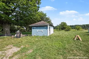 4748 Grove St, Coral, MI 49322 - Photo 7