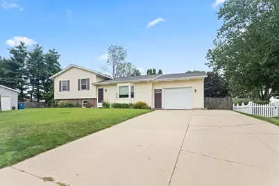 508 Arthur Court, Middleville, MI 49333 - Photo 3