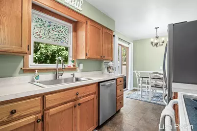 3643 Wyoming Avenue SW, Wyoming, MI 49519 - Photo 11