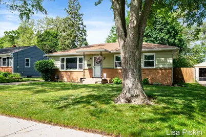 3643 Wyoming Avenue SW, Wyoming, MI 49519 - Photo 3