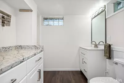 3643 Wyoming Avenue SW, Wyoming, MI 49519 - Photo 23