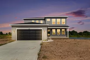 326 Blue Ash Ln, Coopersville, MI 49404 - Photo 1
