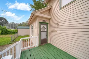 209 E Main St, Parma, MI 49269 - Photo 7