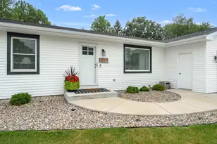3537 Thornhill Ave, Kalamazoo, MI 49004 - Photo 3