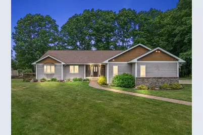 805 W Moore Road, Grant, MI 49327 - Photo 1