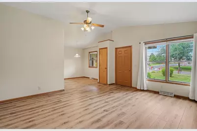 917 Ottawa Avenue, Holland, MI 49423 - Photo 5