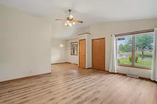 917 Ottawa Ave, Holland, MI 49423 - Photo 5