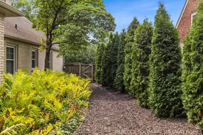 409 Marywood Drive NE, Grand Rapids, MI 49505 - Photo 69