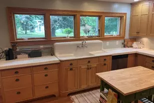 8497 Mill St, Onekama, MI 49675 - Photo 5