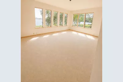 808 S Lakeshore Drive, Ludington, MI 49431 - Photo 17