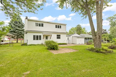 402 Seneca Street, Tecumseh, MI 49286 - Photo 3