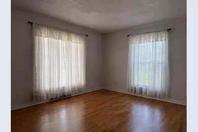 402 Seneca Street, Tecumseh, MI 49286 - Photo 11