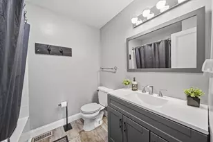 1100 E North St, Jackson, MI 49202 - Photo 17